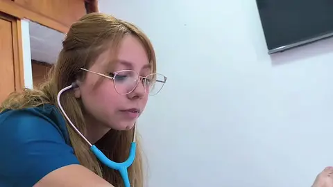 Latina Nurse Uses Saliva to Soothe Patient