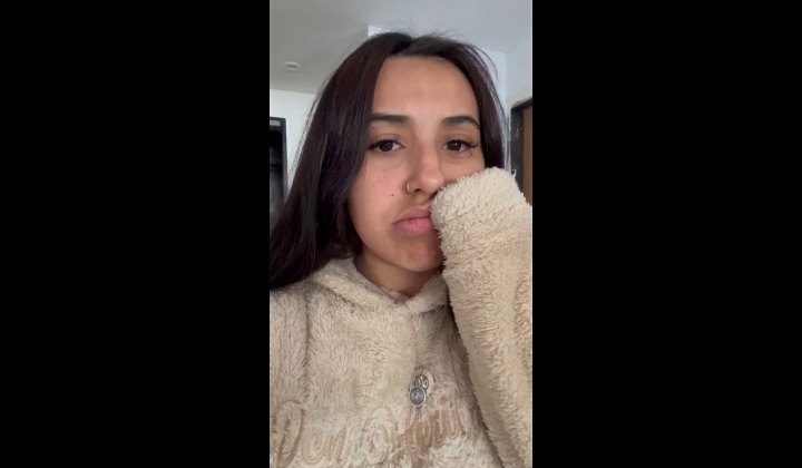 Latina Cutie Big Booty Solo Action