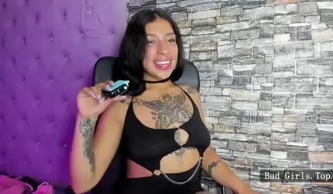Tattooed Slim Latina Webcam Babe Live Session