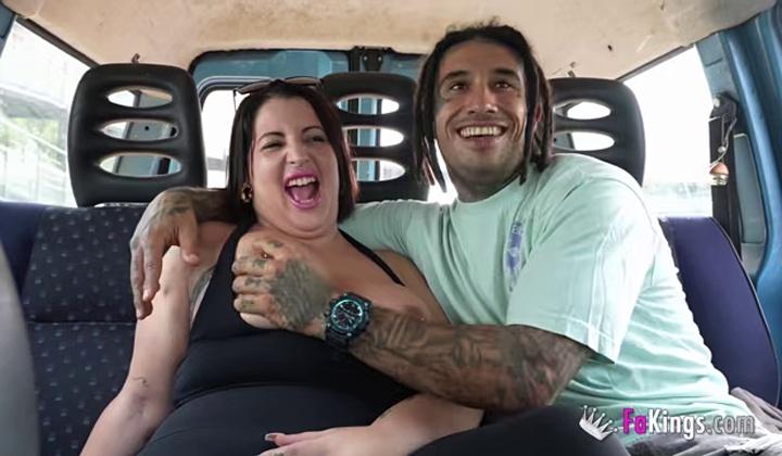 Curvy Latina Sugar Baby Fucked Wild in Car in Barcelona