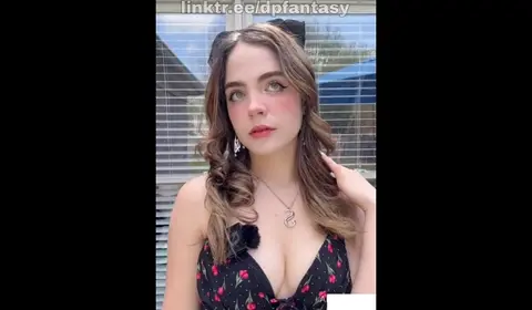 Latina Streamer Receives Cream on Face During Live Session