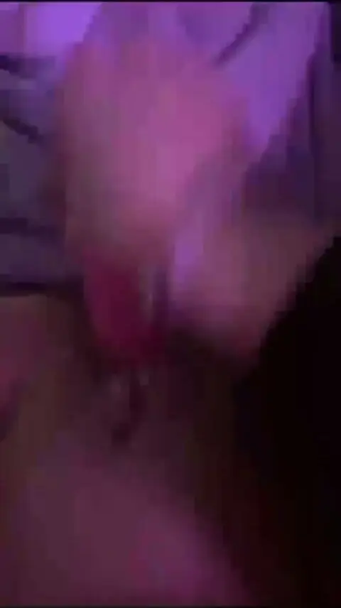 Latina Solo Masturbation Close-Up