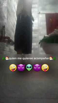 Latina Babe Takes Bath Time
