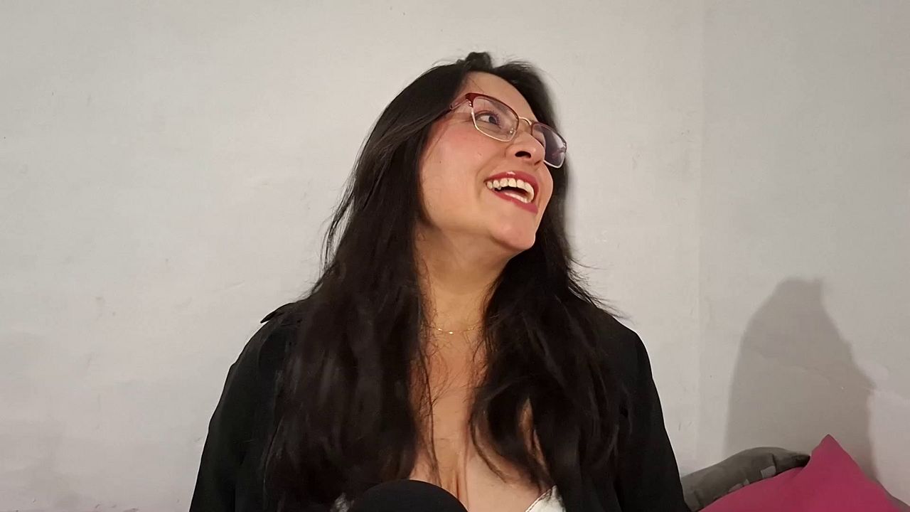 Latina Seductress ASMR Roleplay Interview