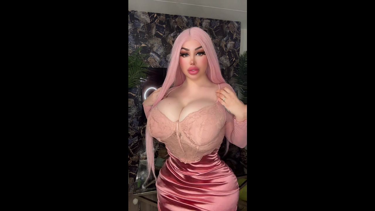 Latina Wife Tries BBC For First Time