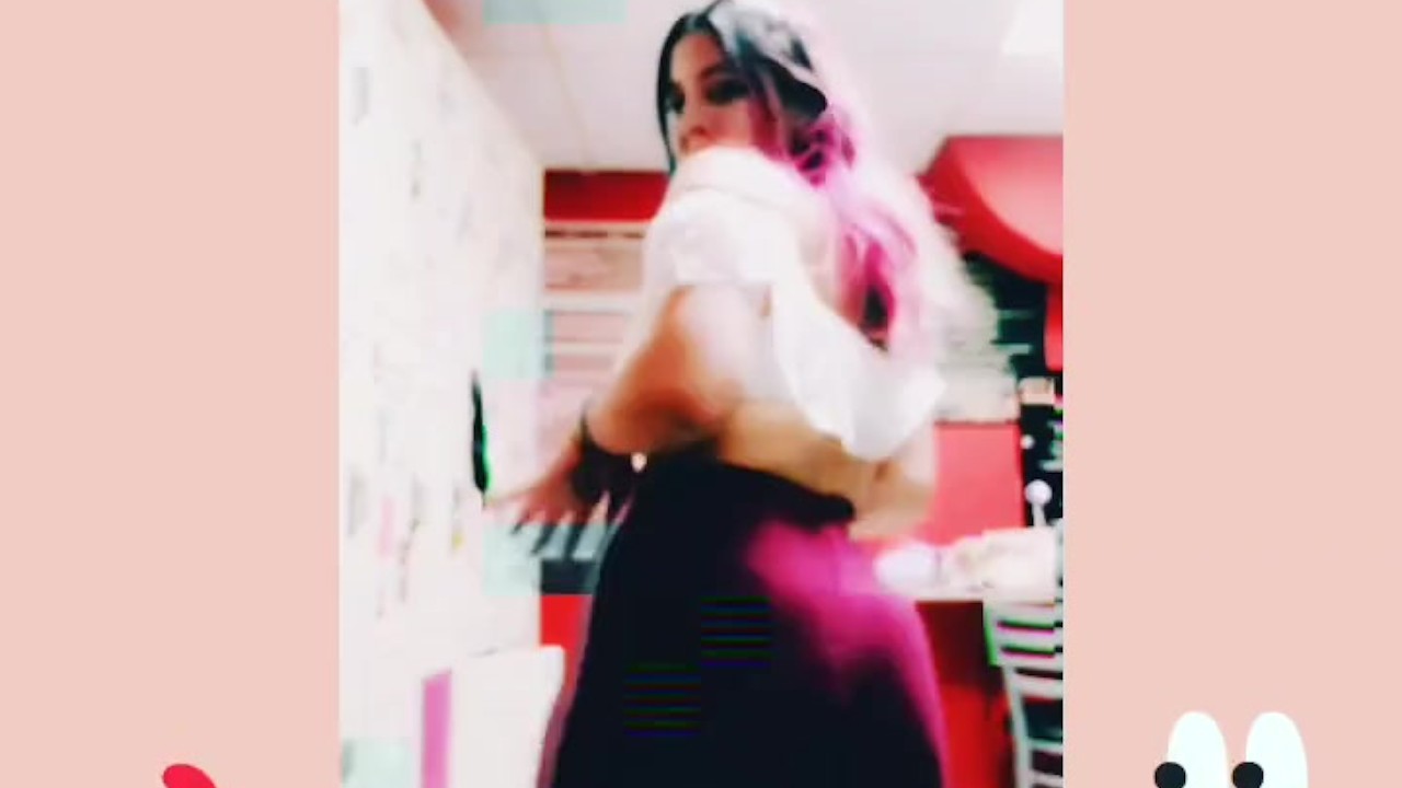 Latin Booty Tease: Loly Jiggles Before Changing