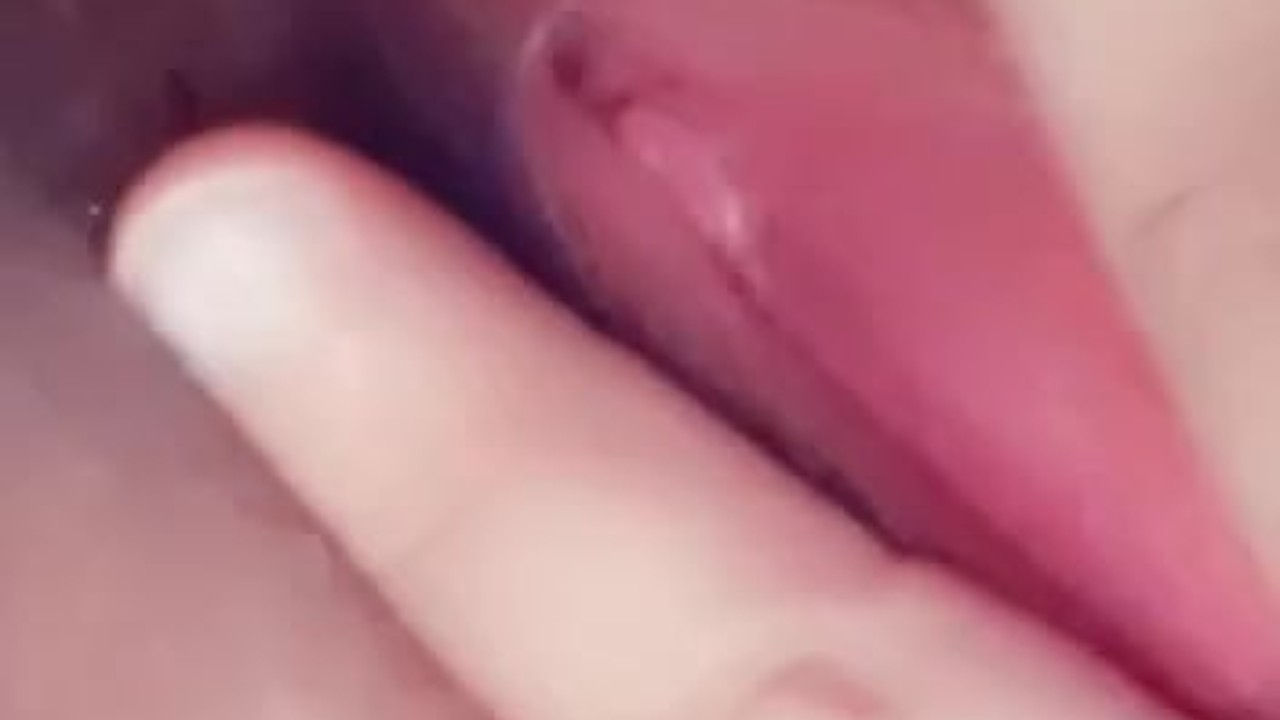 Latina Shower Tease Solo