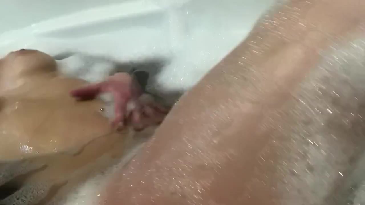 Latina Foot Fetish Play