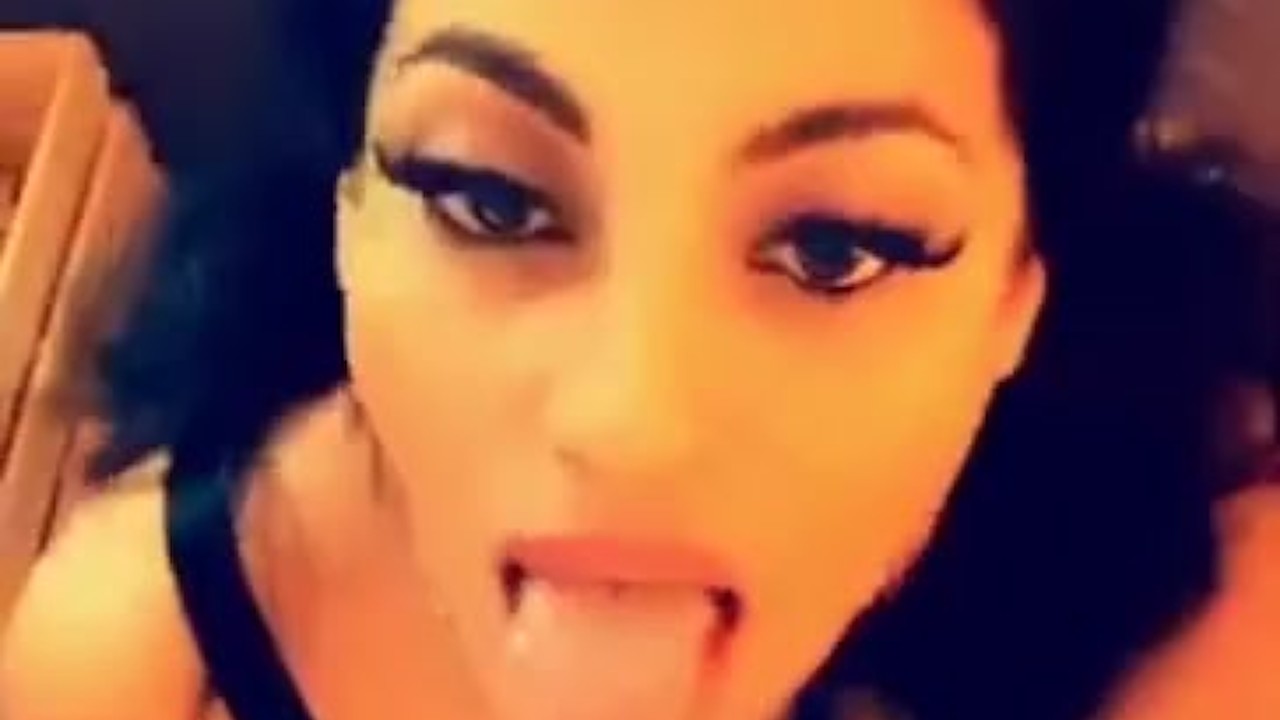 Latina Gives Blowjob in Short Clip