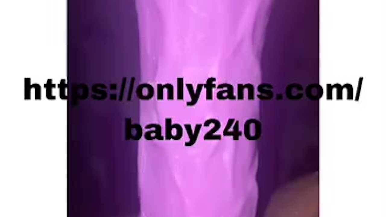 Latina Big Booty Girl Masturbates to Creamy Orgasm