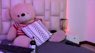 Horny Latina College Girl Masturbates While Watching Fan's POV Blowjob